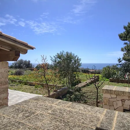 Feriehus Vacanze San Gregorio By Lovesud Patù