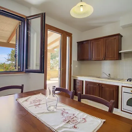 Feriehus Vacanze San Gregorio By Lovesud *